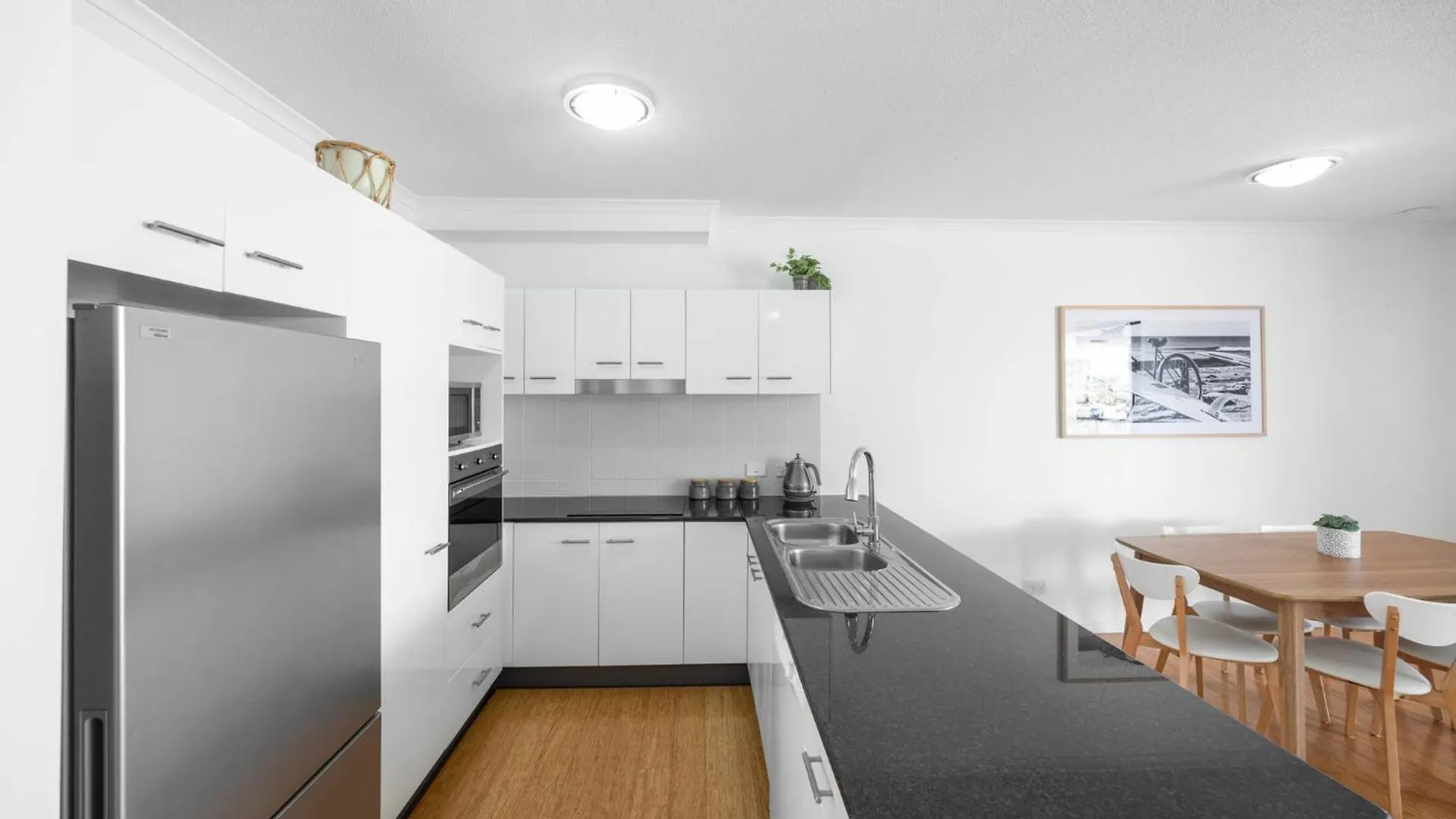 Mariners Resort Kings Beach Caloundra